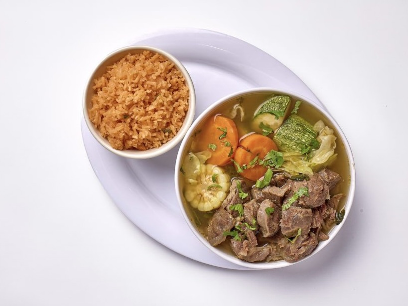 CALDO-DE-RES-CAFETERIA-GABY-614x1024