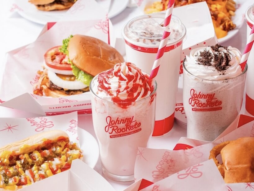 johnny-rockets-819x1024