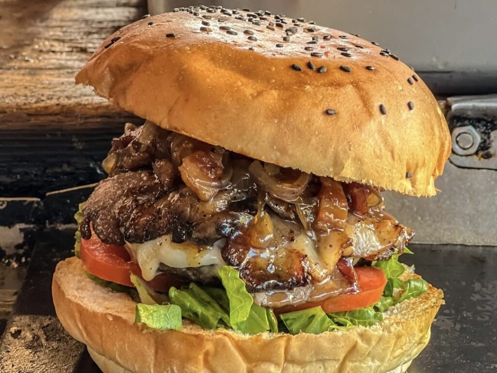 branton burger grill (1)